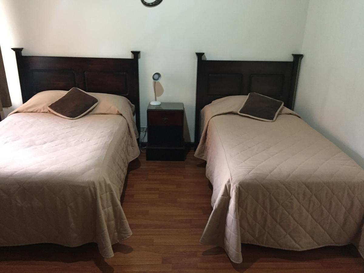 Comfort Hostel Guatemala City Екстер'єр фото